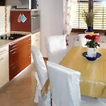 Charming In With Private Pool Villa Umag