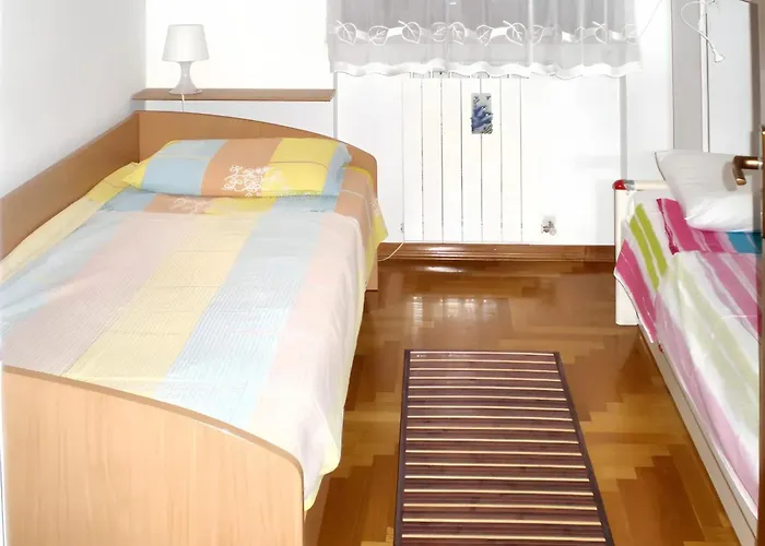 Charming In With Private Pool *