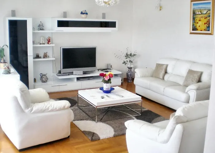 빌라 Charming In With Private Pool